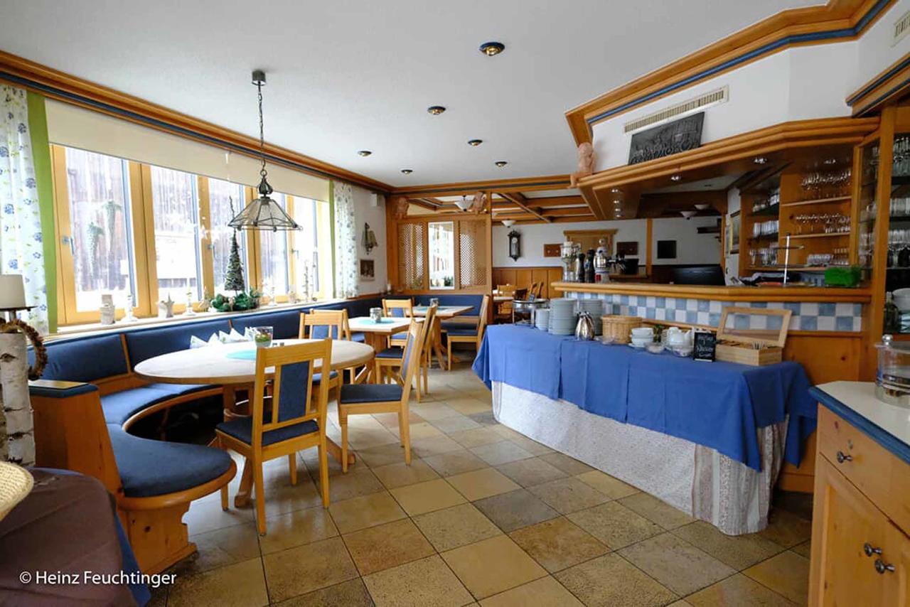 Wirtshaus "Alte Post" Hotel Zandt Buitenkant foto