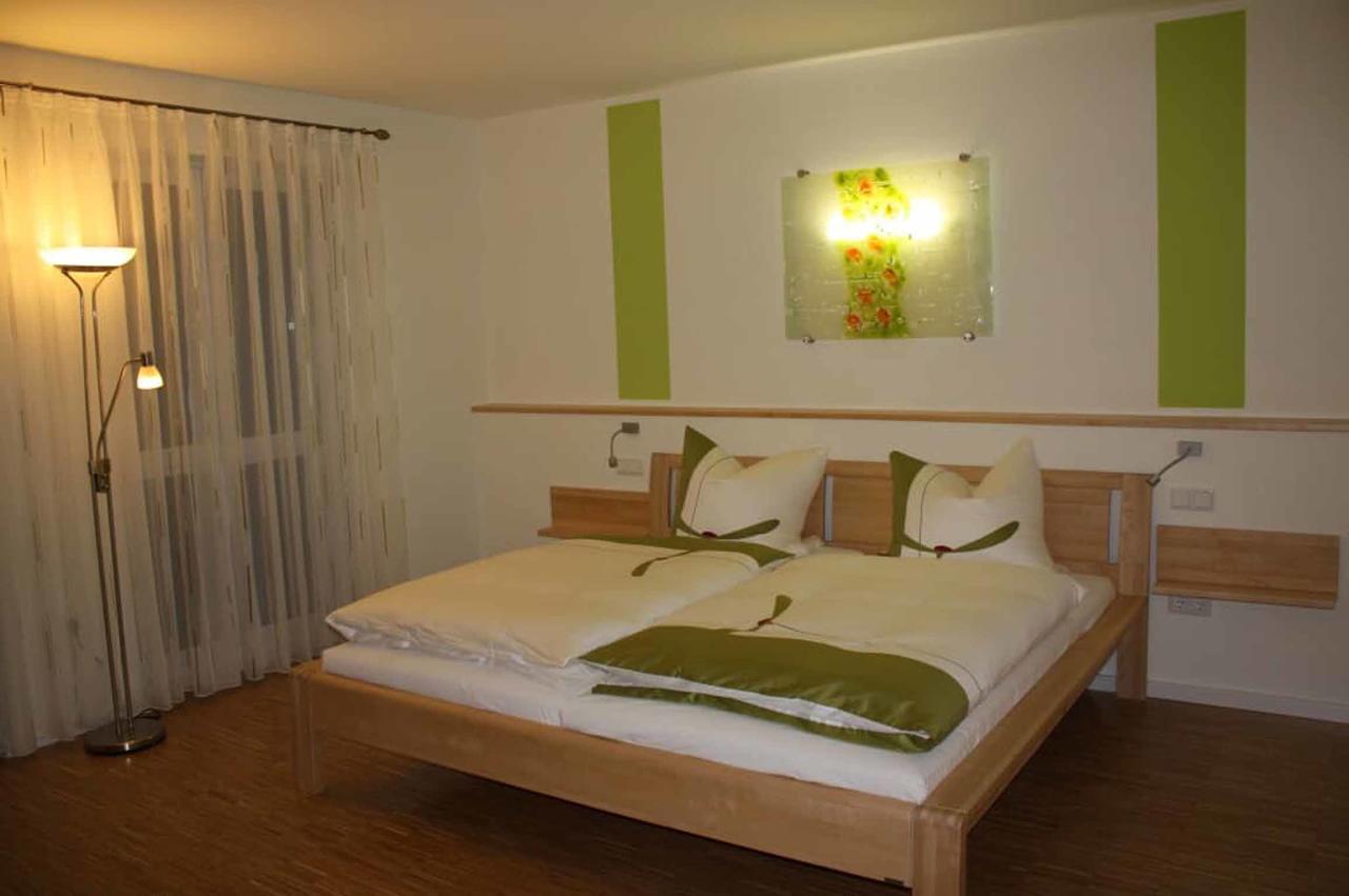 Wirtshaus "Alte Post" Hotel Zandt Buitenkant foto